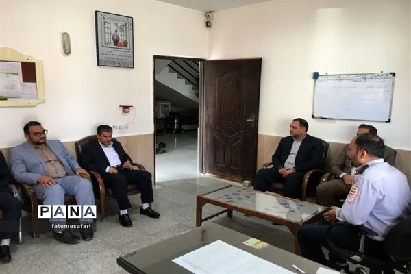 بازدید مدیران شهری و اعضا شورای اسلامی از مرکز خدمات شهری و مرکز آتش‌نشانی فیروزکوه