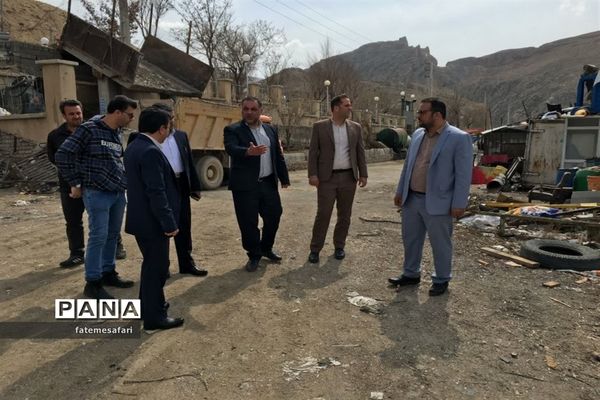 بازدید مدیران شهری و اعضا شورای اسلامی از مرکز خدمات شهری و مرکز آتش‌نشانی فیروزکوه