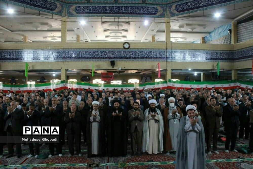 اولین نماز جمعه ماه مبارک رمضان در شهر گلستان شهرستان بهارستان