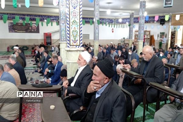 برگزاری اولین نماز جمعه شهرستان فیروزکوه در ماه مبارک رمضان و سال جدید