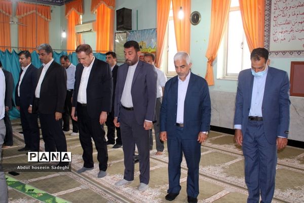 محفل انس با قرآن در اداره‌کل آموزش و پرورش استان بوشهر