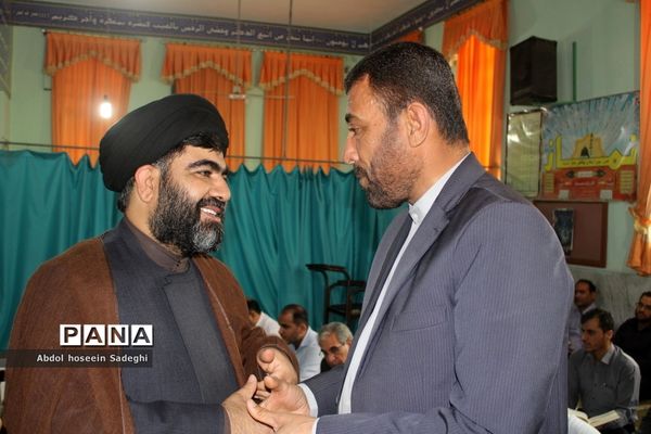 محفل انس با قرآن در اداره‌کل آموزش و پرورش استان بوشهر