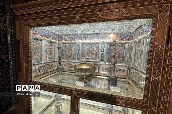 عمارت کلاه فرنگی  و باغ عفیف آباد شیراز