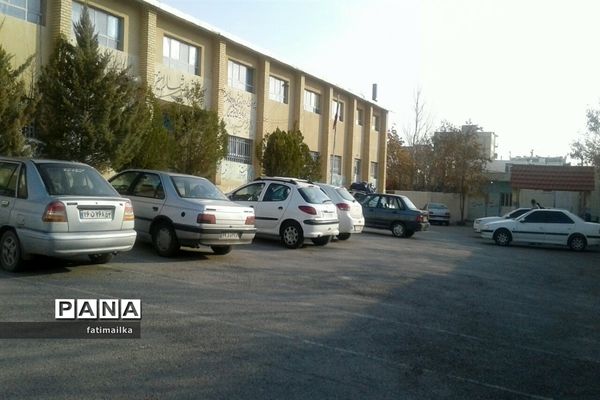 بازدید اعضای ستاد خدمات سفر شهرستان فیروزکوه  از مراکز اسکان آموزش و پرورش