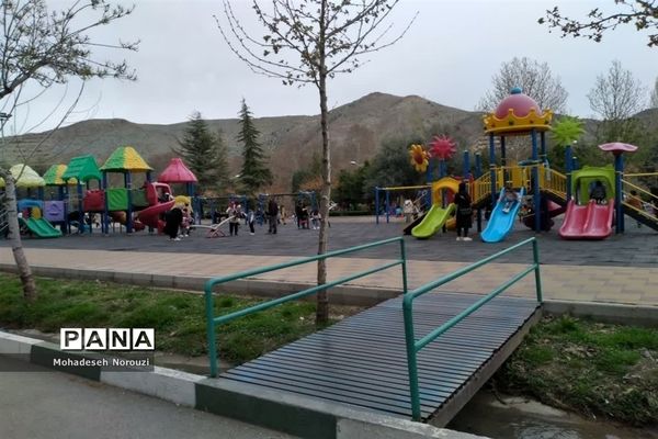 طبیعت بهاری بوستان شهید چمران شهرستان کرج