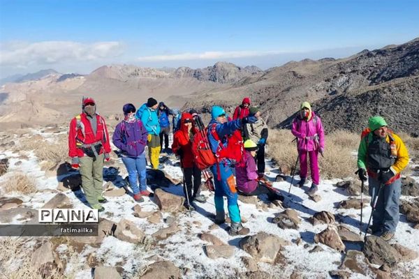 اولین صعود سال ۱۴۰۲ ( طرح سیمرغ) باشگاه کوهنوردی سفر رابین تلوک شهرستان فیروزکوه به قله تفتان