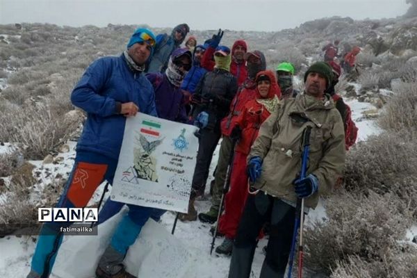 اولین صعود سال ۱۴۰۲ ( طرح سیمرغ) باشگاه کوهنوردی سفر رابین تلوک شهرستان فیروزکوه به قله تفتان