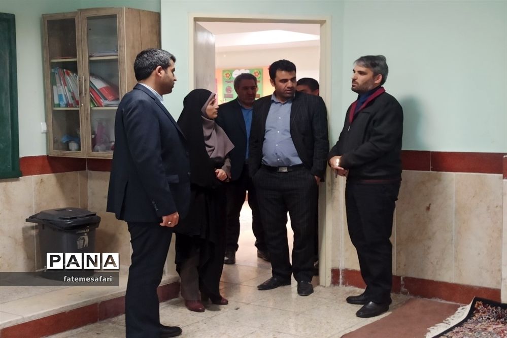 بازدید مدیرکل آموزش و پرورش شهرستان‌های استان تهران از مراکز اسکان نوروزی آموزش و پرورش فیروزکوه