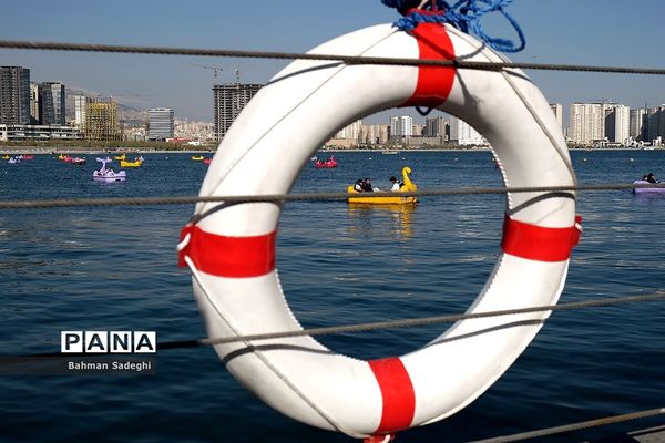 دریاچه شهدای خلیج فارس