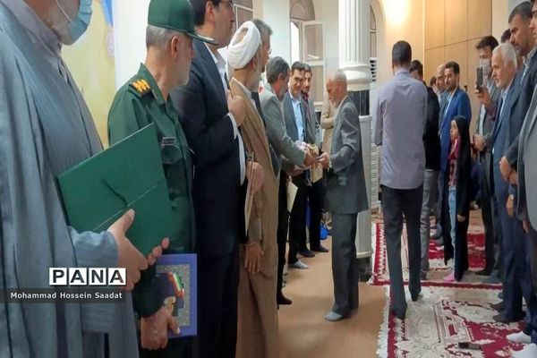 محفل انس با قرآن  در دشتستان