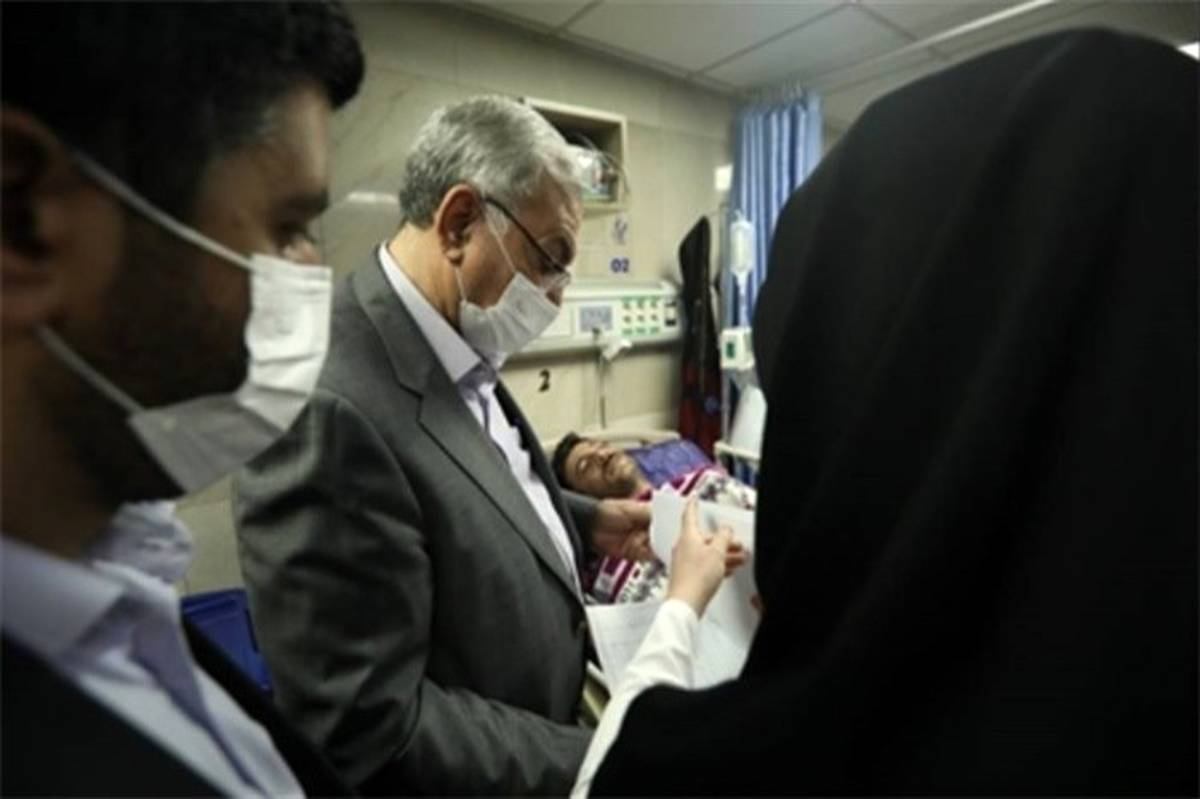 بازدید سرزده وزیر بهداشت از بیمارستان امام حسین (ع) تهران