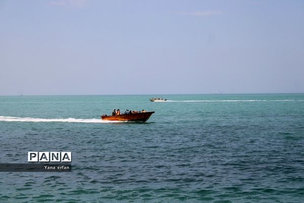 گردشگران نوروزی در ساحل بندر بوشهر-2