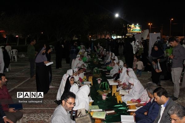 جشن دانش‌آموزان روزه اولی در بوشهر