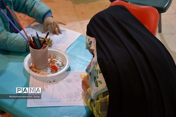 حضور سراسر نشاط خانواده‌ها و دانش‌آموزان در سی‌امین نمایشگاه بین المللی قرآن کریم