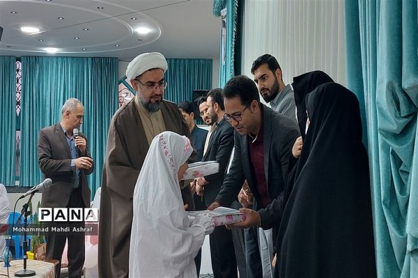 جشن روزه اولی های دختر شهر بافران