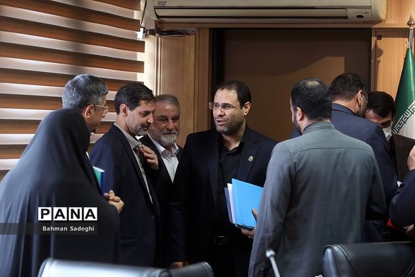 دیدار سرپرست وزارت آموزش و پرورش با فرماندهان بسیج فرهنگیان