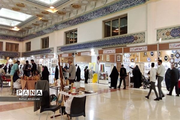 غرفه‌های تلفیق هنر هوشمند در سی‌امین دوره نمایشگاه بین المللی قرآن‌ کریم