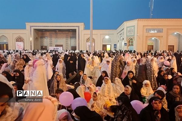 جشن روزه اولی ها با حضور بیش از چهار هزار دختر شیرازی در حرم مطهر حضرت شاهچراغ (ع)