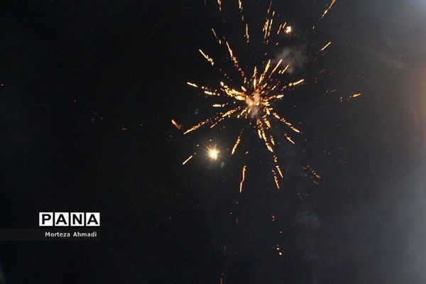 سفره ۱۰۰۰ متری کریم اهل بیت(ع)درماه مبارک رمضان در  شهرری
