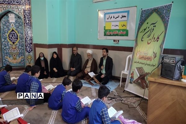 مراسم کاروان قرآنی نور در قائمشهر
