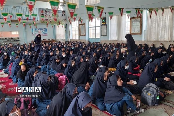 مراسم عزاداری شهادت امیرالمؤمنین(ع) در دبیرستان شاهد فیض ناحیه 3 شیراز