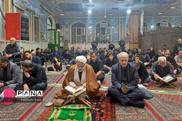 برگزاری مراسم احیای شب قدر در شهرستان پاکدشت