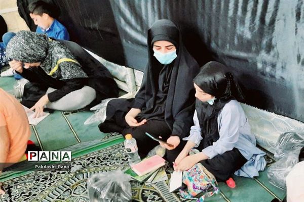 برگزاری مراسم احیای شب قدر در شهرستان پاکدشت