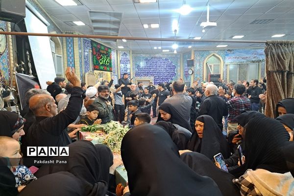 برگزاری مراسم احیای شب قدر در شهرستان پاکدشت