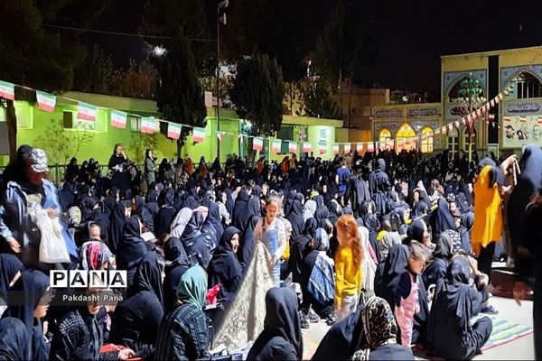 برگزاری مراسم احیای شب قدر در شهرستان پاکدشت