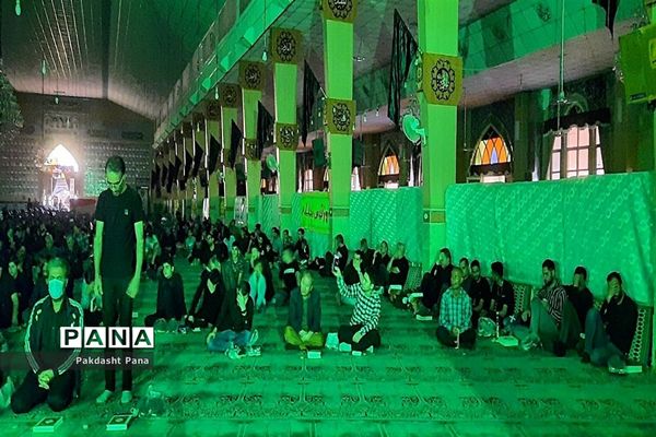 برگزاری مراسم احیای شب قدر در شهرستان پاکدشت