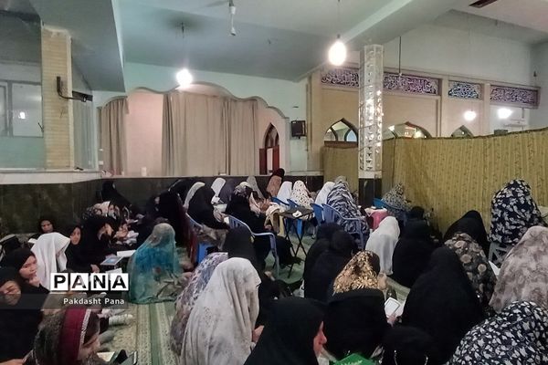 برگزاری مراسم احیای شب قدر در شهرستان پاکدشت