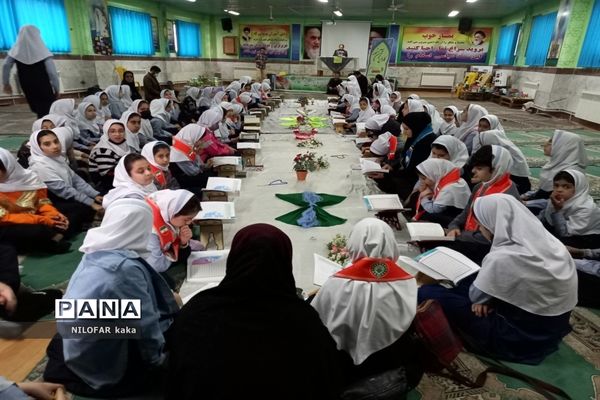 محفل انس با قرآن کریم در قائمشهر