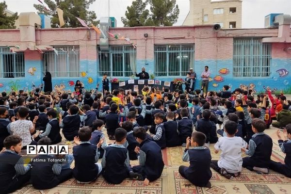 مراسم شهادت امام اول شیعیان در دبستان بعثت ناحیه 3 شیراز