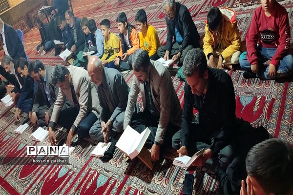 مراسم احیای شب قدر در کامفیروز