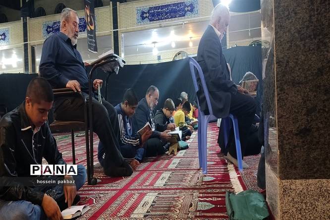 مراسم احیای شب قدر در کامفیروز