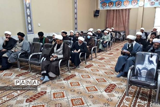 برگزاری سلسله نشستهای بصیرتی ویژه علما و طلاب در شهرستان قرچک
