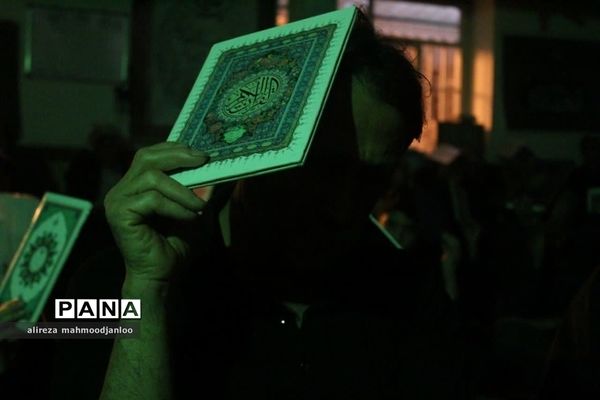 مراسم شب بیست و سوم ماه رمضان در گلوگاه