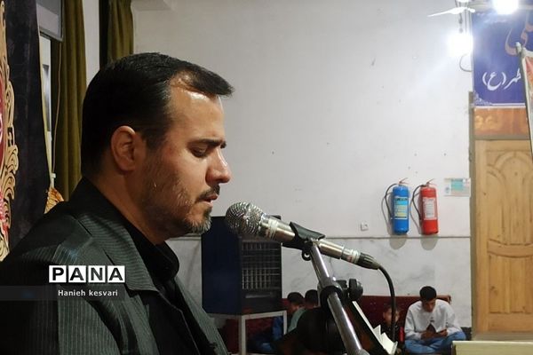مراسم احیای شب بیست و سوم ماه رمضان در آستان مقدس امامزادگان طاهر و مطهر شهرستان ورامین