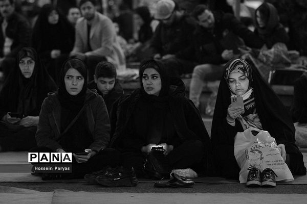 مراسم احیای شب بیست و سوم ماه رمضان در میدان فلسطین تهران