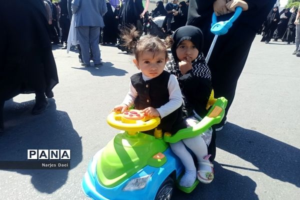 راهپیمایی بزرگ مردم مشهد در آخرین جمعه ماه مبارک رمضان