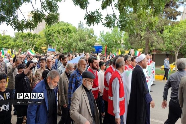 استقبال بی‌نظیر مردم انقلابی شهرستان رباط‌کریم از راهپیمایی روز قدس