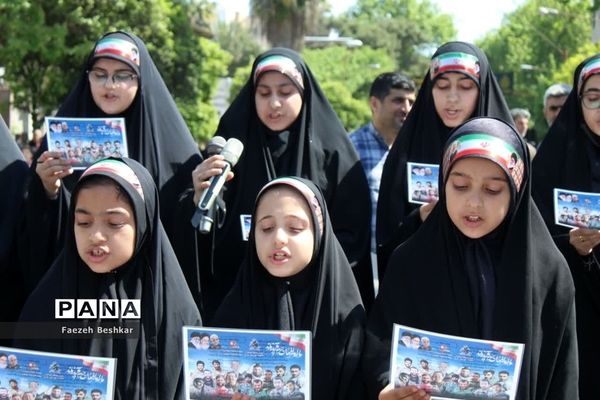 حضور جامعه فرهنگیان مرکز استان مازندران در راهپیمایی روز جهانی قدس