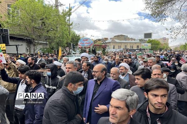 حضور پرشور فرهنگیان و دانش‌آموزان کرمانشاه در راهپیمایی روز قدس