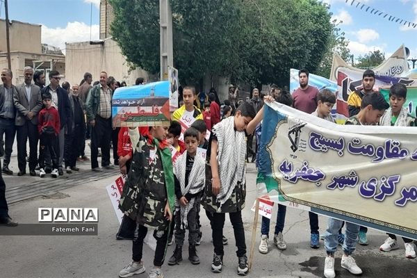 راهپیمایی روز قدس در شهر جعفریه قم