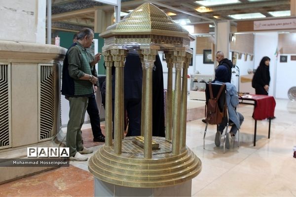 غرفه‌های صنایع دستی قرآنی در سی‌امین نمایشگاه بین‌المللی قرآن کریم