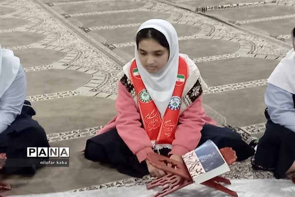 تجلیل و تقدیر از روزه اولی‌ها در دبستان دخترانه مهر قائمشهر