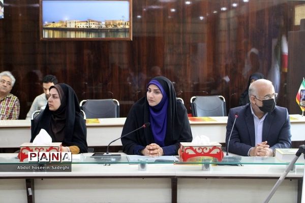 کارگاه آموزشی اصول ایمنی و بهداشت مواد غذایی در اداره کل آموزش و پرورش استان بوشهر