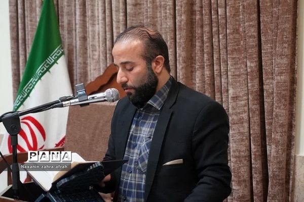 نشست صمیمی مسئولان شهرستان دماوند با فعالان فرهنگی رودهن در ماه مبارک رمضان