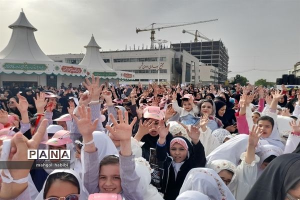 اجتماع بزرگ دختران روزه اولی مشهد