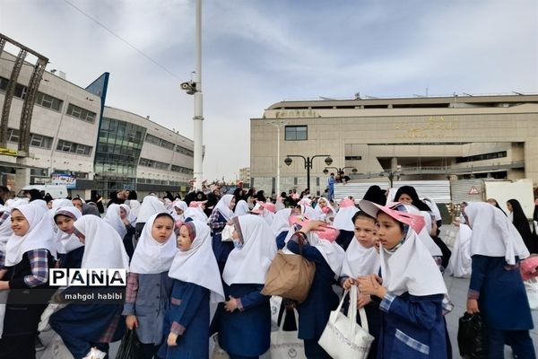 اجتماع بزرگ دختران روزه اولی مشهد